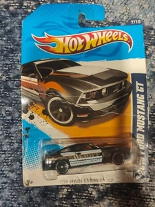 Hot Wheels 2012 HW Main Street 7/10 2010 Ford Mustang GT - Bild 1 von 2