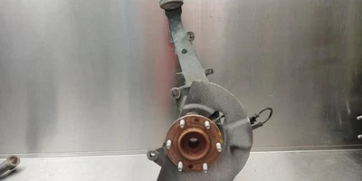 2003-2006 Chevrolet SSR OEM Left Driver Front Spindle Knuckle - Image 1 of 4