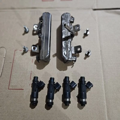 Trilhos injetores de combustível 2011-16 Subaru Forester (2,5L/não turbo) com injetores - Imagem 1 de 4