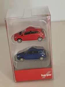 Herpa Spur N 1:160 #075283-002 PKW SET Mercedes B-Klasse rot + blau neu und OVP - Bild 1 von 4