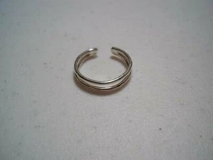 Silpada 925 Sterling Silber Doppelkreis Zehenring O0961  - Bild 1 von 12