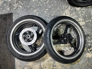 2008 2009 SUZUKI GSXR 600 GSXR 750 OEM FRONT AND REAR WHEEL SET. - Picture 1 of 20