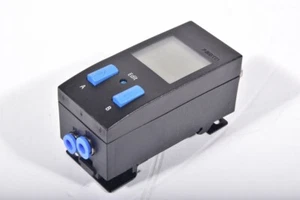 FESTO 192766, SDE1-V1-G2-HQ4-C-P1-M8-G / SDE1 V1 G2 HQ4 C P1 M8 G, Pressure sens - Picture 1 of 8