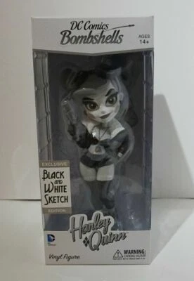 Cryptozoic DC Bombshells Harley Quinn Black and White Sketch Exclusive Edition - Image 1 of 4