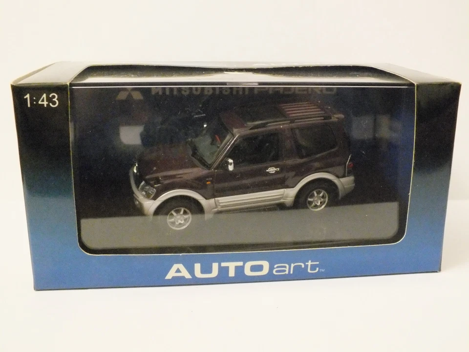 Mitsubishi Pajero - 1/43 AutoArt - Immagine 1 di 1