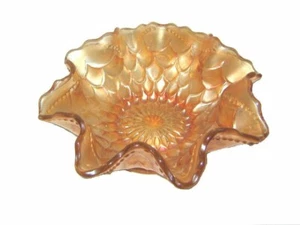 Ringelblume Karneval Glas Fischschuppen gekräuselt Vintage orange Bonboniere 6" breit - Bild 1 von 3