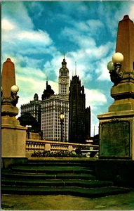 Postcard Chicago Illinois Skyline Wrigley Bldg Continental Hotel Tribune Vintage - Picture 1 of 2