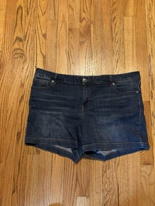 Maurices Cotton Summer Classic Women's Blue Denim Shorts Plus 16 - Picture 1 of 8