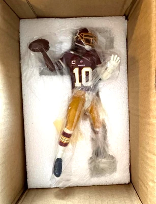 ROBERT GRIFFIN III Washington Redskins Rookie Danbury Mint Figurine Rare NOS MIB - Image 1 of 3
