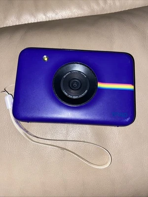 Polaroid Snap POLSP01 Instant Digital Camera PURPLE,  ZINK Zero Ink Technology - Image 1 of 4