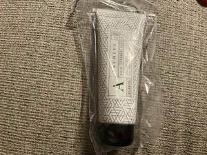 Margot Elena Archive "Journey Within" Shower Gel, Green Tea & Willow scent, New! - Picture 1 of 1