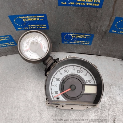 Trasparente portastrumenti  TOYOTA AYGO 1a Serie 1.4 turbodiesel Ber. - Immagine 1 di 4