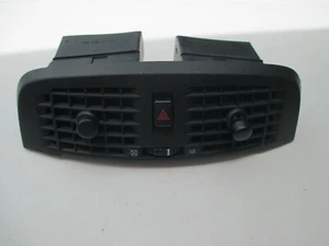 2003- 2007 CADILLAC CTS  CENTER AC VENT ASSM  USED OEM - Picture 1 of 2