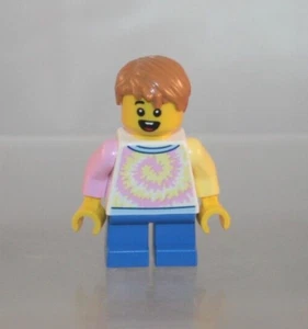 Lego Minifigure - City Boy with Swirl Shirt - City #1493 - Loose - Picture 1 of 4