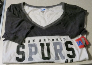 NBA San Antonio Spurs Womens T Shirt Top V Neck - M - NWT - Picture 1 of 3