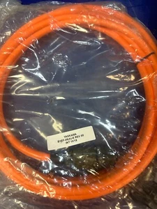 Yaskawa B1EF-05(A)-E Rev 00, cable con conectores en cada extremo NUEVO Priority Mail - Imagen 1 de 3
