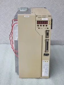 YASKAWA SERVOPACK SGDH-50AE DRIVE - Bild 1 von 9