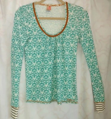 BILLABONG paisley & stripe print long sleeved top JUNIORS size medium - RARE! - Image 1 of 4