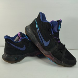 black and red kyrie 3