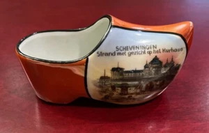 Vintage Scheveningen, The Hague painted ceramic Dutch CLOG Netherlands Holland - Picture 1 of 4