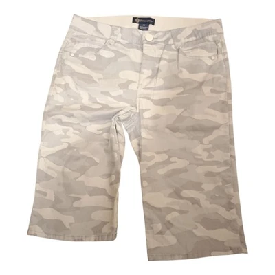 Democracy Women's Gray Camouflage 14 Inch Bermuda Shorts “Ab” Solution  Size 14 - Image 1 of 4