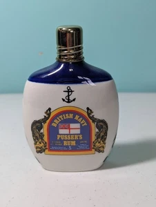 Botella vacía de porcelana vintage de ron Pusser's de la Marina Británica azul/blanco 6" - Imagen 1 de 10
