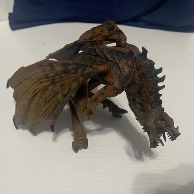 McFarlane Dragons Series 3 Quest for Lost King, Water Dragon Clan Base - Image 1 of 4