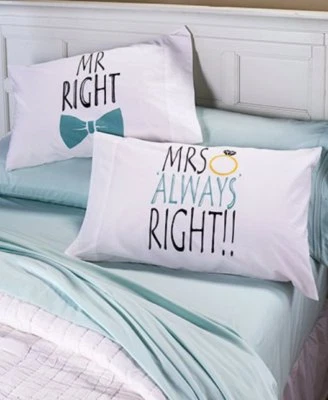 Set of 2 Novelty Pillowcases Mr. Mrs Right/Love You More/To the Moon & Back  Foto 1 de 3