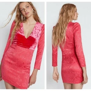 FREE PEOPLE Dress 4 Cocktail Long Sleeves V Neck Mini Velvet Cocktail Pink SMALL - Picture 1 of 8