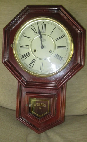 D & A Regulator Pendulum Key-Wound Wall Clock Sounds on half & hour Mod 9405WPS Cover