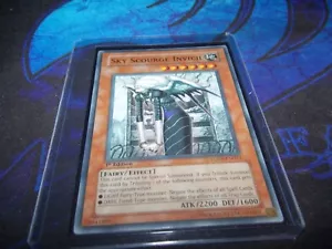 Yu-Gi-Oh! CARTOLINA SUPER RARA 1° Edizione Sky Scourge invicil fotb-en023 come nuova 3 disponibili - Foto 1 di 1