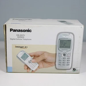 Teléfono Panasonic EB-GD75 de colección raro internacional plateado en caja coleccionable - Imagen 1 de 5