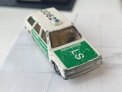 Siku 1029 VW Passat Variant Germany Police Diecast Vintage Police Car - Immagine 1 di 4