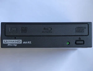 Pioneer BDR-212UHBK Internal SATA UHD Blu-Ray BDXL/DVD/CD Writer Burner Drive - Picture 1 of 3
