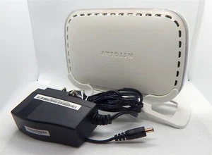 Netgear FS605 v3.0 10/100Mbps 5-port Ethernet Switch Auto Speed & Mode Sensing - Picture 1 of 5