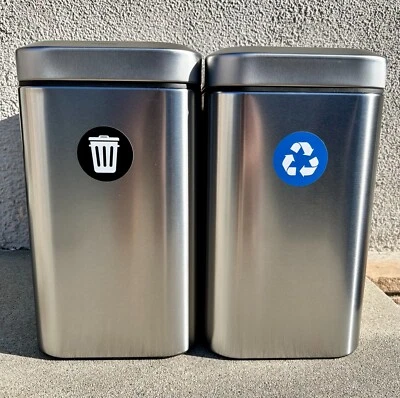 Juego de (2) contenedores de basura / reciclaje - compactos, inoxidables, excelentes condiciones Foto 1 de 4