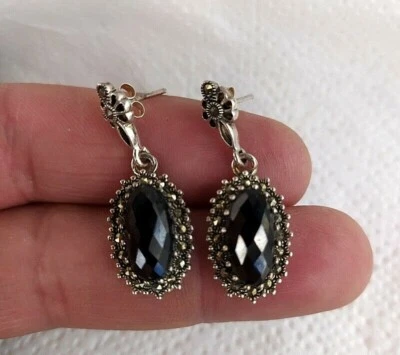 Orecchini pendenti ovali in argento sterling 925 a forma di marcasite e diama... - Immagine 1 di 4