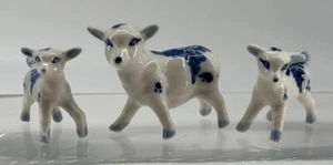 Estatuillas de porcelana de vaca y terneros LEER - Imagen 1 de 4