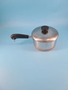 Olla de 1,5 cuartos de galón Revere Ware fondo de cobre Indonesia #d15s con tapa - Imagen 1 de 6