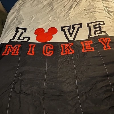 Mickey Mouse Comforter 64 x 86 Inches Bed Spread Disney Twin Blanket Reversable - Image 1 of 4