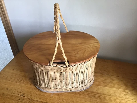 Vintage Picnic Basket With Removable Lid. HandMade In Wisconsin Cover