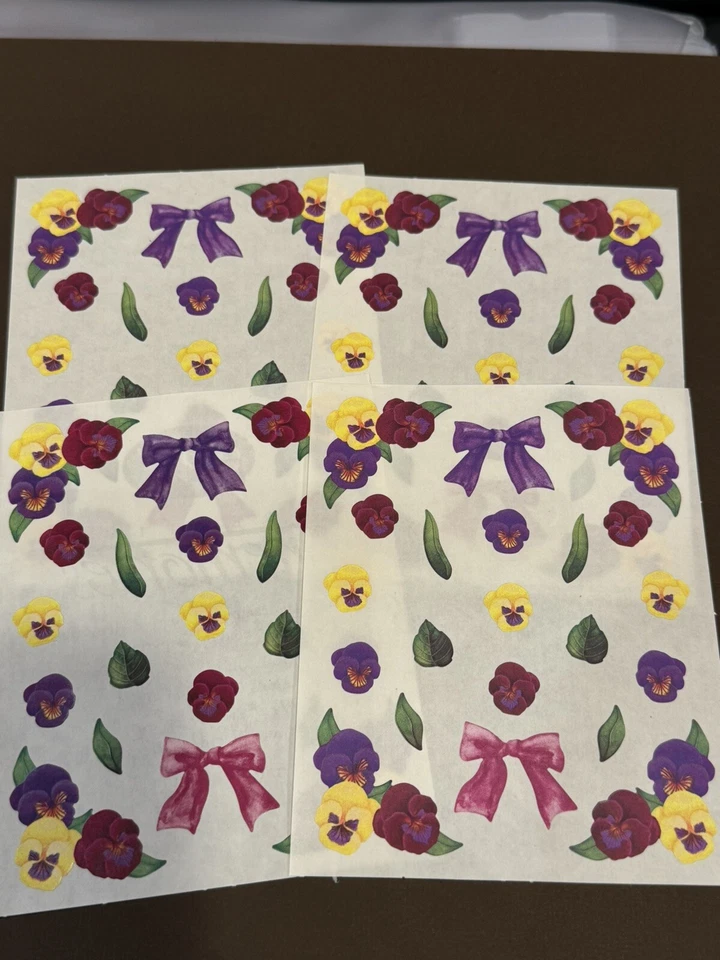 Creative Memories Lote de 4 Pegatinas Bloque Flores Púrpura Pensamiento Esquinas~ Foto 1 de 1