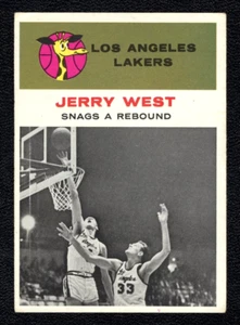 Fleer #66 Jerry West 1961 bonito centrado sin pliegues tamaño completo patio radiocontrol en acción - Imagen 1 de 2
