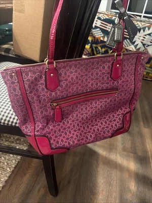 COACH Poppy Signature Bag Tote 26414 Hot Pink Metallic Outline Medium - Image 1 of 4