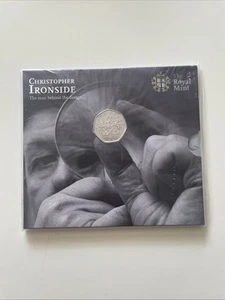 Moneda de 50 peniques Christopher Ironside 2013 paquete Royal Mint - Imagen 1 de 2