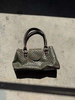 Green Leather Shoulder Bag with Fringe Kiss Lock - Image 1 of 4