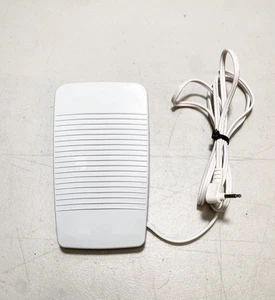FOOT CONTROL PEDAL Brother PQ1500SL PQ1500SLPRW RS250 SB700T SC3000 SE1800 + - Picture 1 of 2