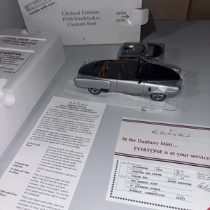 Danbury Mint Limited Edition 1950 Studebaker Custom Rod 1:24 Diecast - Picture 1 of 9
