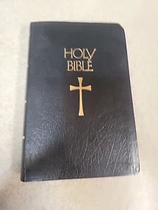 Holy Bible New American Bible Catholic Bible Press 9053BKM Black Gilt Edges 1987 - Picture 1 of 8
