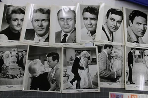 Carroll Baker Harlow 11 Stills & Flyer Martin Balsam Peter Lawford rote Knöpfe - Bild 1 von 7